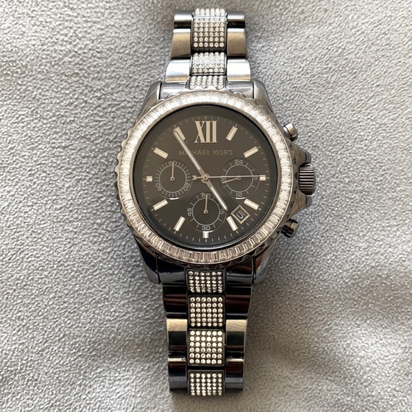 Michael Kors Other - ✨Michael Kors- MK-5829 watch✨